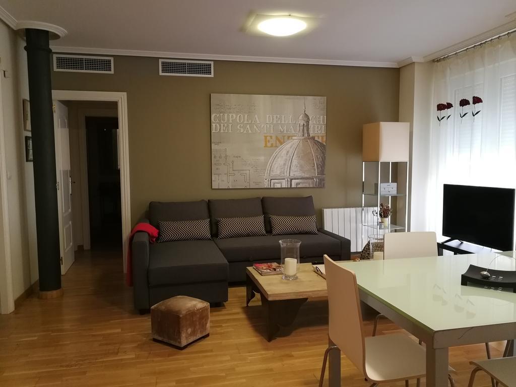 Appartement 18 Torres El Pilar à Saragosse Extérieur photo